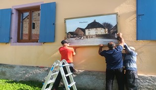 Premier accrochage d'une photo patrimoniale